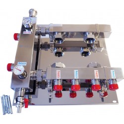 Separator-fördelare med 2 kretsar + termometer och manometer Nordic Tec 130 mm