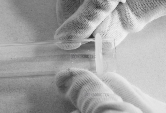 Montering av tätning till UV-lampa